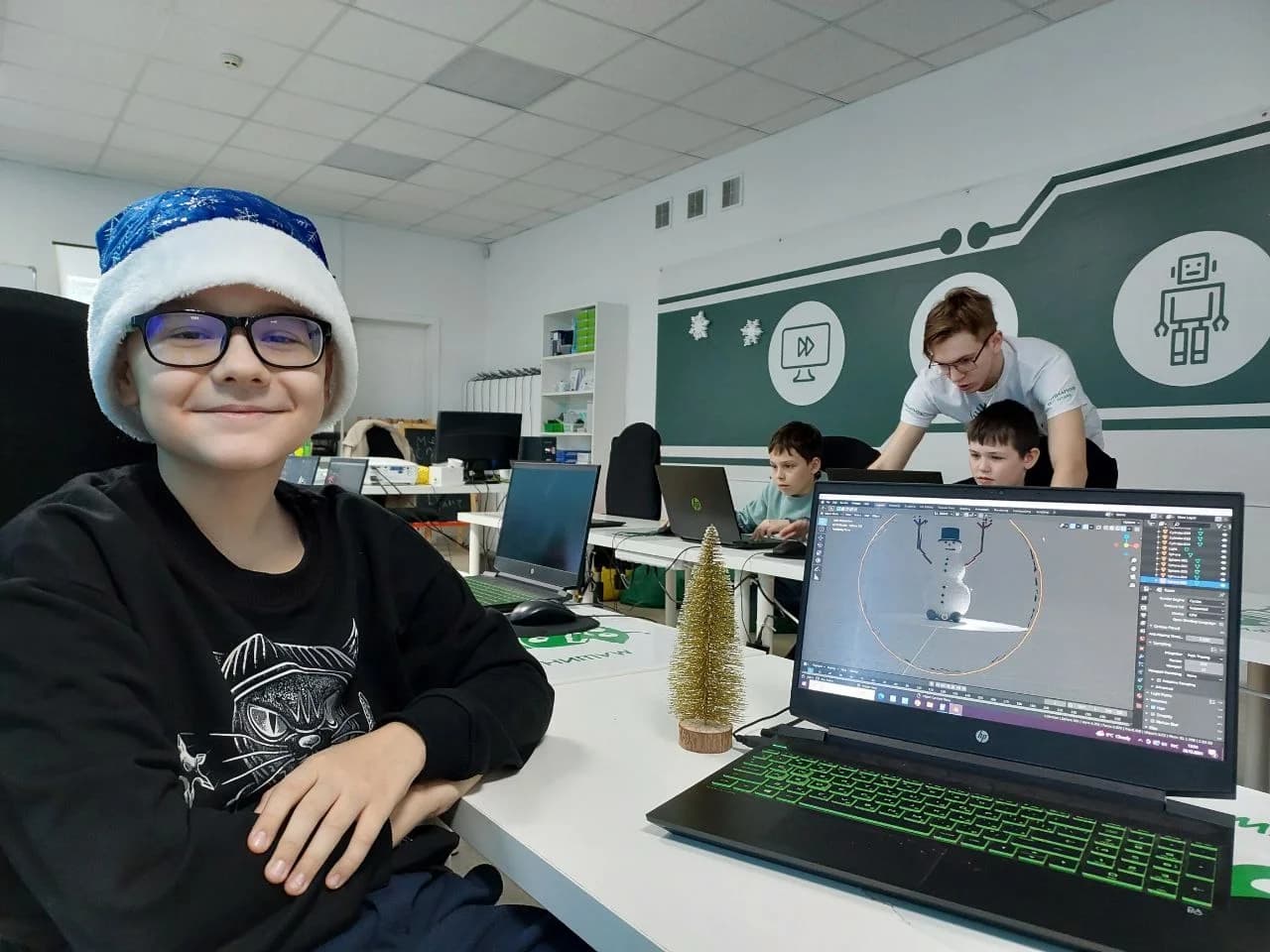 Фото — Новогодняя неделя 2024 год