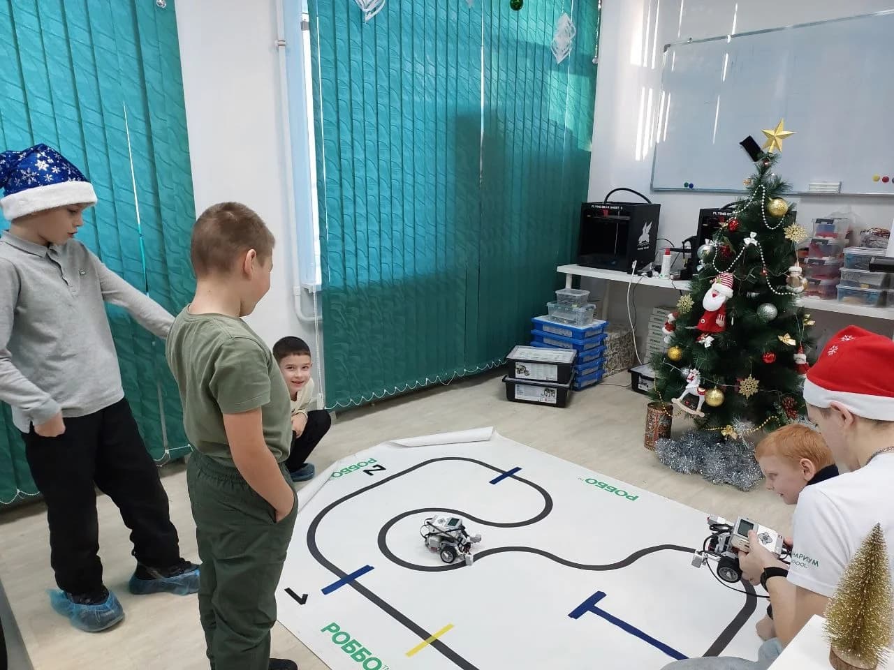 Фото — Новогодняя неделя 2024 год