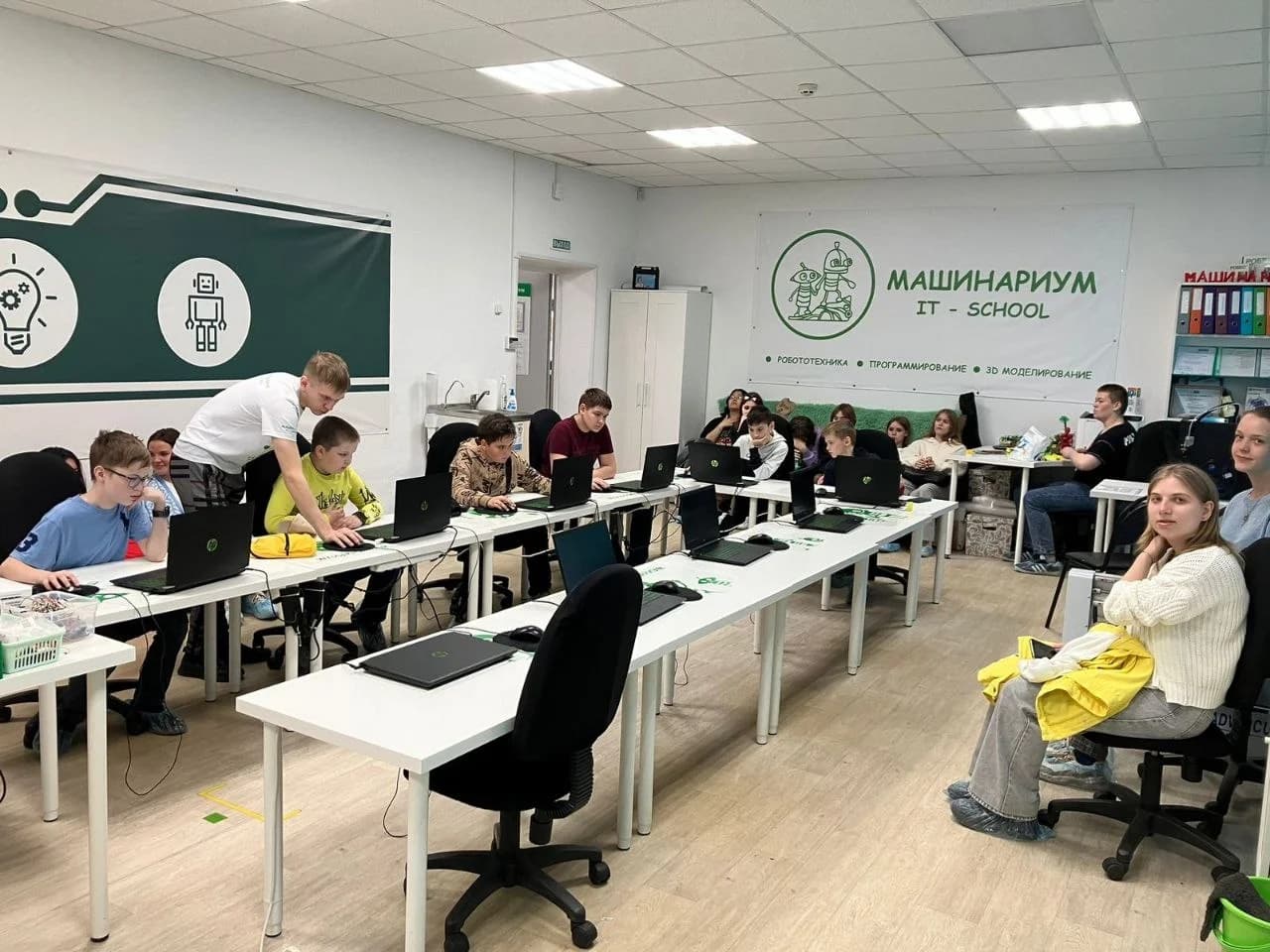 Фото — Уже стало доброй традицией проведение педагогических мастер классов для студентов Курганск…