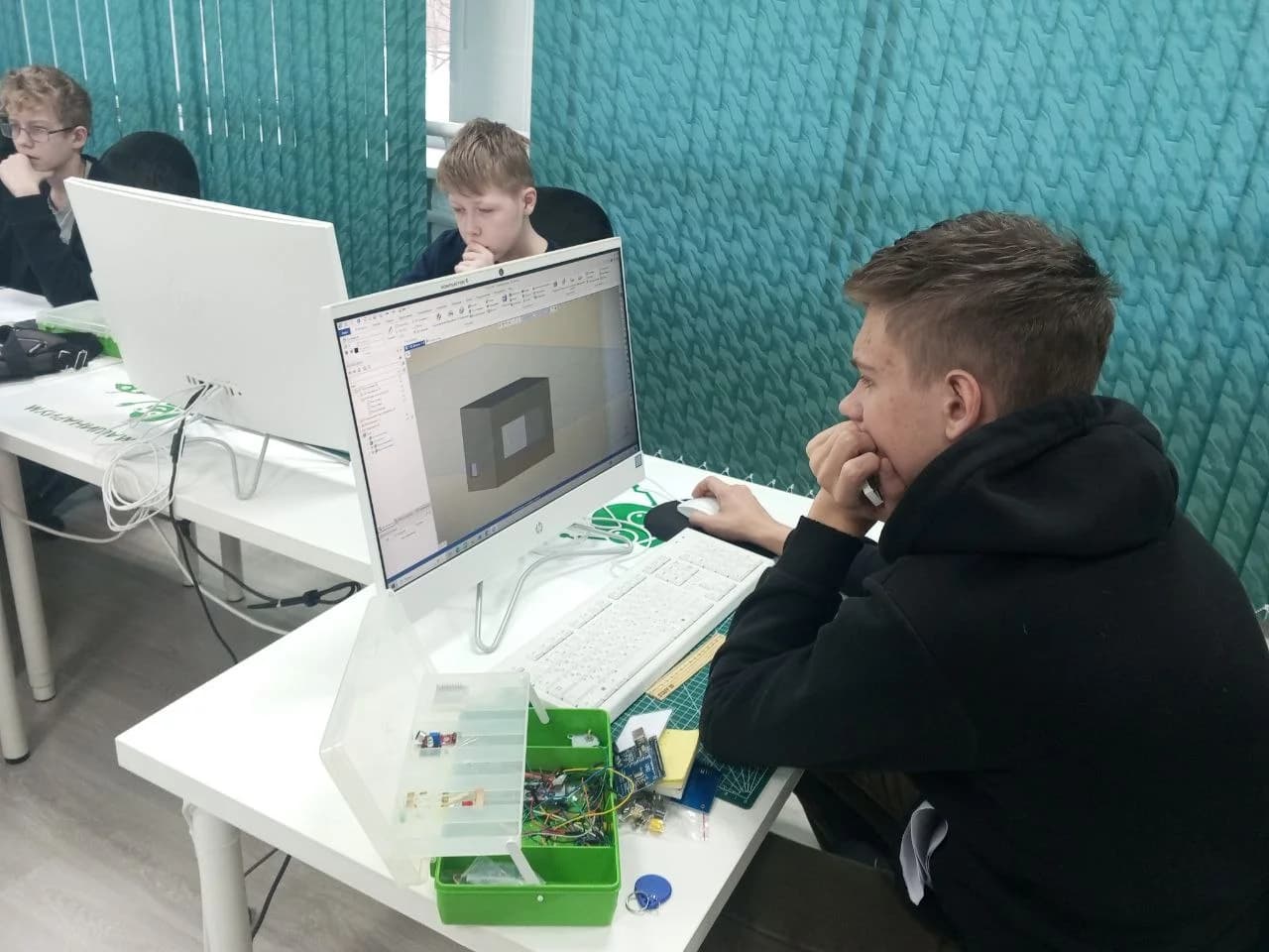 Фото — А Вы знали, что робототехника начинается… с обычного чертежа на бумаге? ✏🤖