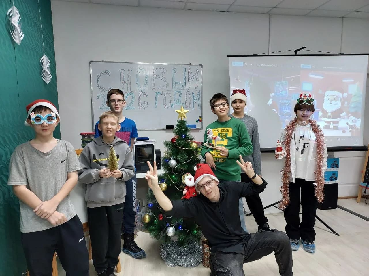 Фото — 🎄✨ А у нас начались предновогодние занятия! ✨🎄