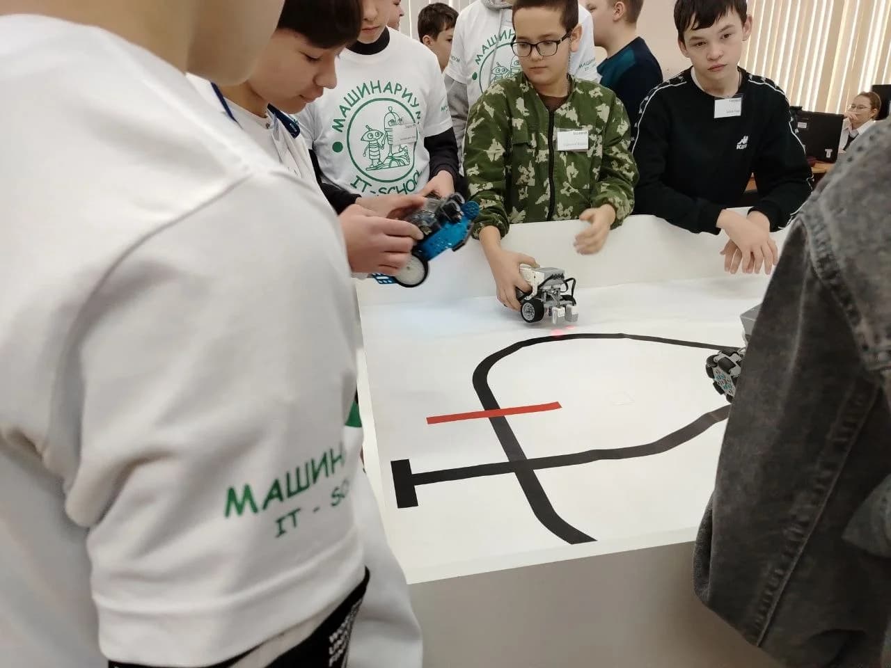 Фото — Соревнования в КГУ — опыт, скорость и характер. 🤖🏁